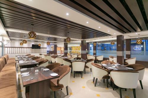 레스토랑, Hotel Starlight in 네팔군즈 레스토랑, Hotel Starlight in 네팔군즈