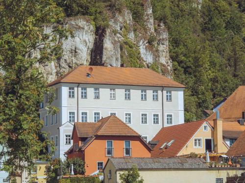 Schloss Raitenbuch in Kallmunz Schloss Raitenbuch in Kallmunz