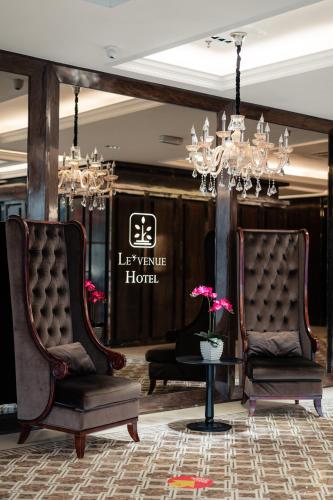 로비, 르베뉴 호텔 (Le'venue Hotel) in 방이 로비, 르베뉴 호텔 (Le'venue Hotel) in 방이