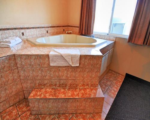 Americas Best Value Inn Westmorland in Westmorland (CA) Americas Best Value Inn Westmorland in Westmorland (CA)