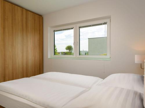 Gorgeous Apartment with Swimming Pool, Roof Terrace, Garden in Zsira Gorgeous Apartment with Swimming Pool, Roof Terrace, Garden in Zsira