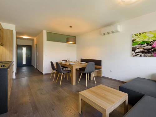 Modern Holiday Home in Lutzmannsburg with Pool in Zsira Modern Holiday Home in Lutzmannsburg with Pool in Zsira