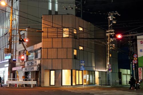 Exterior view, Liaison Court Nishikujo Universal Bay near Nishi Kujo Train Station Exterior view, Liaison Court Nishikujo Universal Bay near Nishi Kujo Train Station