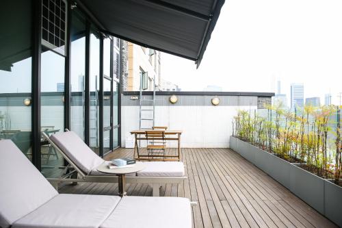balkon/terras, Hotel Crescendo Seoul in Seoel balkon/terras, Hotel Crescendo Seoul in Seoel