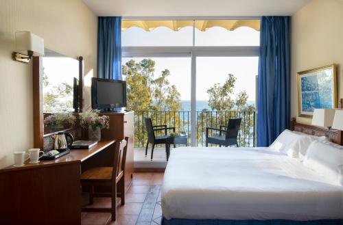 Hotel Roses Platja in Roses Hotel Roses Platja in Roses
