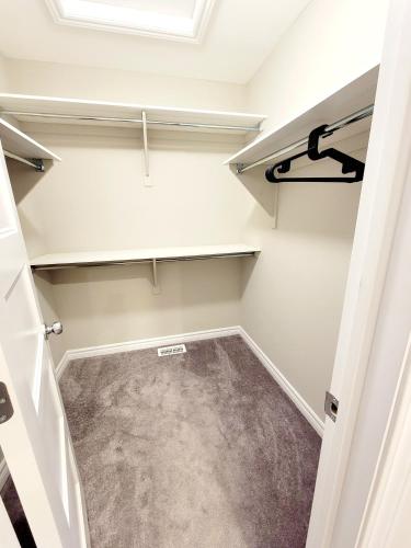 3 bedroom town house in ottawa close to downtown in Gloucester 3 bedroom town house in ottawa close to downtown in Gloucester