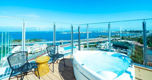 Balcony/terrace, HOTEL SANSUI NAHA Ryukyu Onsen Naminoueyu in Okinawa Main island Balcony/terrace, HOTEL SANSUI NAHA Ryukyu Onsen Naminoueyu in Okinawa Main island