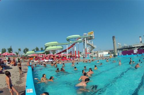parque acuático, Hotel Edelweiss Riccione in Riccione Waterfront parque acuático, Hotel Edelweiss Riccione in Riccione Waterfront