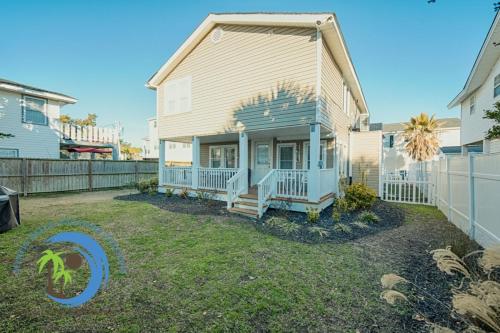 Exterior view, CG Cottage Down in North Myrtle Beach Exterior view, CG Cottage Down in North Myrtle Beach