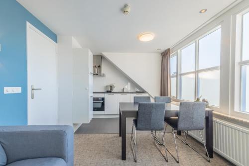 Kitchen, Hotel De Koningshof in Noordwijk Kitchen, Hotel De Koningshof in Noordwijk