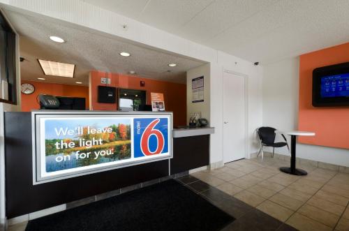 商務中心, Motel 6 Gaithersburg, DC - Washington in 蓋士堡 (MD) 商務中心, Motel 6 Gaithersburg, DC - Washington in 蓋士堡 (MD)