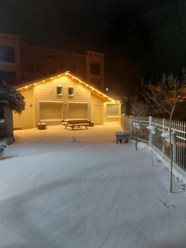 צימרי רוז למרגלות החרמון in Majdal Shams צימרי רוז למרגלות החרמון in Majdal Shams