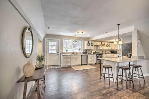 A-Frame Cabin with Hot Tub 5 Mi to Waterford! in Waterford (NY) A-Frame Cabin with Hot Tub 5 Mi to Waterford! in Waterford (NY)