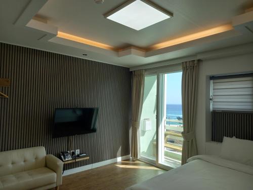 Dawoo Resortel near Haslla Art World Dawoo Resortel near Haslla Art World