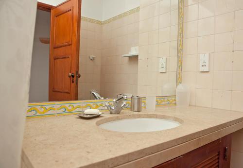 This photo about Vilamoura Apartment with Pool shared on HyHotel.com