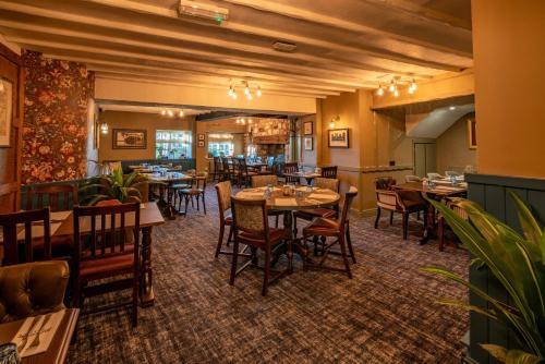 Restaurant, Bowl Inn in Almondsbury Restaurant, Bowl Inn in Almondsbury