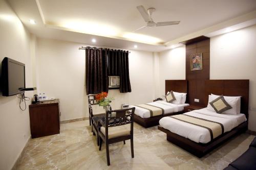 Hotel Paradise Inn-A Boutique Hotel Delhi in Karol Bagh Hotel Paradise Inn-A Boutique Hotel Delhi in Karol Bagh