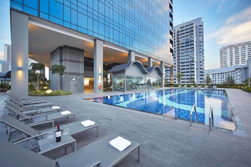 Swimming pool, Hotel Boss near Bugis MRT Station Swimming pool, Hotel Boss near Bugis MRT Station