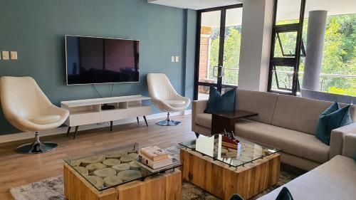 Zuri Residences at Ten Degrees