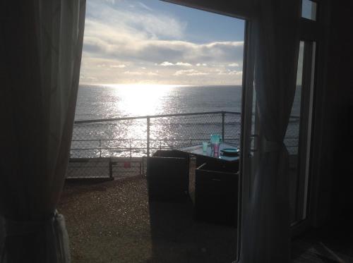 PORTHOLES in Östra Ventnor PORTHOLES in Östra Ventnor