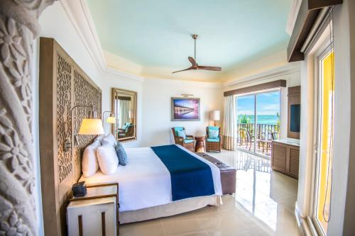 Wyndham Alltra Playa del Carmen Adults Only All Inclusive in Playa Del Carmen Wyndham Alltra Playa del Carmen Adults Only All Inclusive in Playa Del Carmen