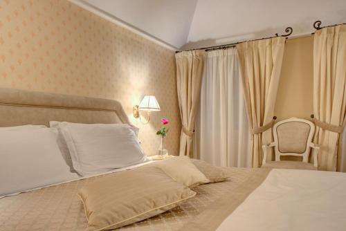 Hotel La Locanda in Volterra Hotel La Locanda in Volterra