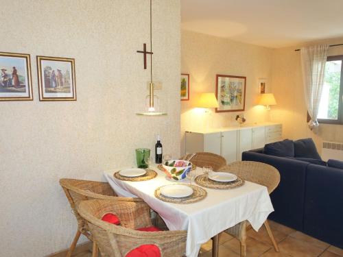Holiday Home Les Hauts de Grimmal by Interhome in Salles-d'Aude Holiday Home Les Hauts de Grimmal by Interhome in Salles-d'Aude