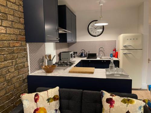 52 Lansdown Crescent in เชลเท็นฮาร์น 52 Lansdown Crescent in เชลเท็นฮาร์น
