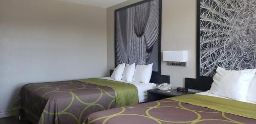 Super 8 By Wyndham Goodyear/Phoenix Area in Goodyear Super 8 By Wyndham Goodyear/Phoenix Area in Goodyear