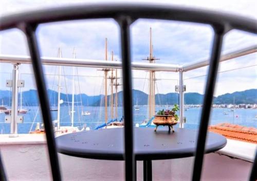 陽台/露台, 馬馬里斯日落精品酒店 (Sunset Marmaris Boutique Hotel) in 馬爾馬里斯鎮 陽台/露台, 馬馬里斯日落精品酒店 (Sunset Marmaris Boutique Hotel) in 馬爾馬里斯鎮