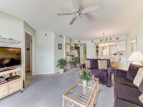 Ocean Village Club L25, 2 Bedrooms, Sleeps 5, Elevator, Heated Pool in Butler Beach Ocean Village Club L25, 2 Bedrooms, Sleeps 5, Elevator, Heated Pool in Butler Beach