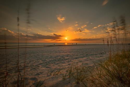 Beach, Fishermans Cove 45, WiFi, End Unit, 2 Bedrooms, Sleeps 6 in Ponte Vedra Beach (FL) Beach, Fishermans Cove 45, WiFi, End Unit, 2 Bedrooms, Sleeps 6 in Ponte Vedra Beach (FL)