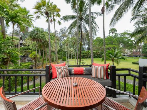 Balcony/terrace, The Slate Phuket in Naiyang Beach Balcony/terrace, The Slate Phuket in Naiyang Beach