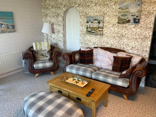 Stunning 2-Bed Cottage Countryside outside Ayr in Dalmellington Stunning 2-Bed Cottage Countryside outside Ayr in Dalmellington