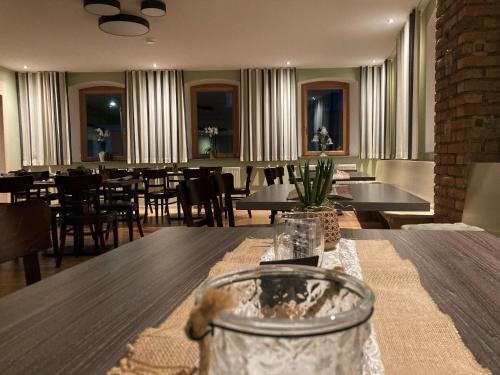 Restaurant, BürgerhausLöwen (BurgerhausLowen) in Lampertheim Restaurant, BürgerhausLöwen (BurgerhausLowen) in Lampertheim