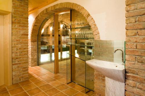 Létesítmények, Weingut Schwarzl in Ratsch An Der Weinstrasse Létesítmények, Weingut Schwarzl in Ratsch An Der Weinstrasse