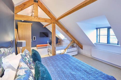Host & Stay - The Lakehouse in Dunsley Host & Stay - The Lakehouse in Dunsley