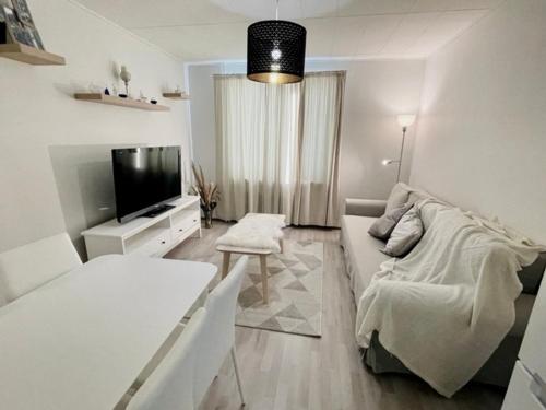 Ilona Apartments - "The City Condo"