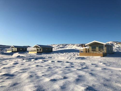 EYVÍK Cottages - Private HOT TUB! (EYVIK Cottages - Private HOT TUB!) in Хверагерди EYVÍK Cottages - Private HOT TUB! (EYVIK Cottages - Private HOT TUB!) in Хверагерди