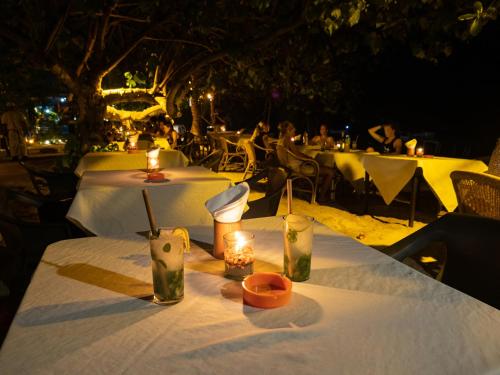 Beach, Hippocampus Beach Resort in Malapascua Island Beach, Hippocampus Beach Resort in Malapascua Island