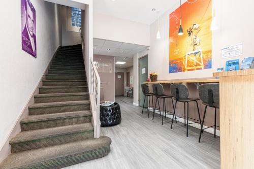 ล็อบบี้, Modern Waikiki Hotel in กลางเมืองคานส์ ล็อบบี้, Modern Waikiki Hotel in กลางเมืองคานส์