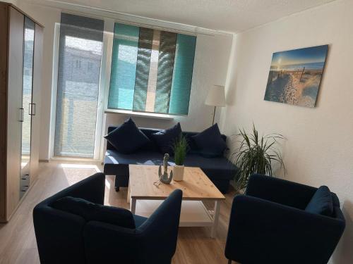 TOP Lage in Rostock 3 Zimmer Wohnung mit bestem Ausblick im 1 OG rechts in โครเพลีเนอร์ ทอร์ ฟอร์สตัดท์ TOP Lage in Rostock 3 Zimmer Wohnung mit bestem Ausblick im 1 OG rechts in โครเพลีเนอร์ ทอร์ ฟอร์สตัดท์