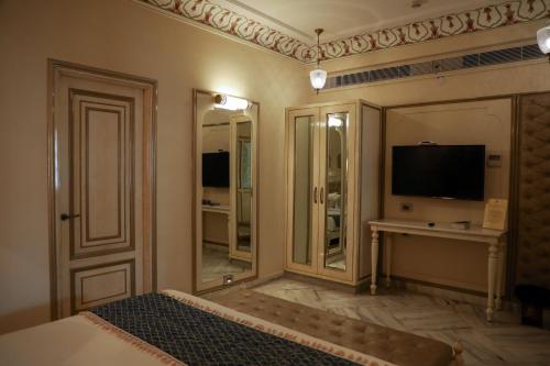 Laxmi Palace Heritage Boutique Hotel in Jaipur Laxmi Palace Heritage Boutique Hotel in Jaipur