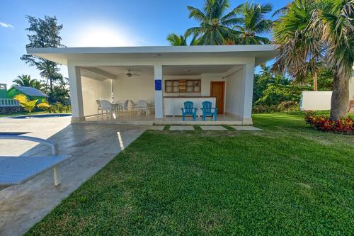 Garden, Amazing ocean view apartment with grand pool in Cabarete Garden, Amazing ocean view apartment with grand pool in Cabarete