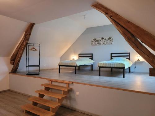 Guestroom, Un nid pour la nuit in Egreville Guestroom, Un nid pour la nuit in Egreville