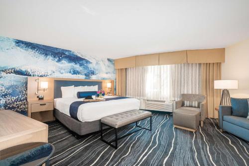 บริการและสิ่งอำนวยความสะดวก, Best Western Plus Marina Gateway Hotel in เนชั่นนัล ซิตี (CA) บริการและสิ่งอำนวยความสะดวก, Best Western Plus Marina Gateway Hotel in เนชั่นนัล ซิตี (CA)