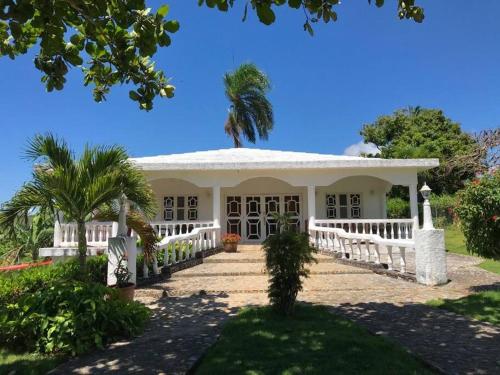 Exterior view, Casa Blanca Samana - Las Galeras in Las Galeras Exterior view, Casa Blanca Samana - Las Galeras in Las Galeras