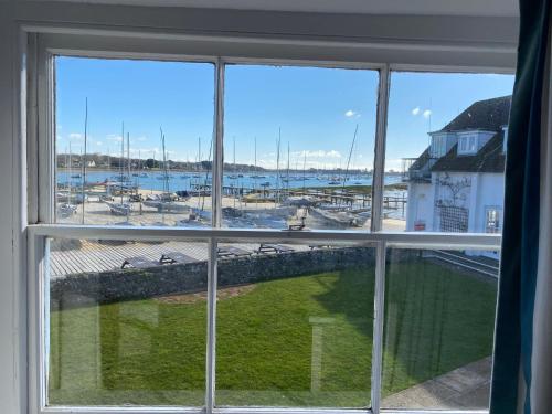 Vistas, Itchenor Sailing Club in Chichester Vistas, Itchenor Sailing Club in Chichester