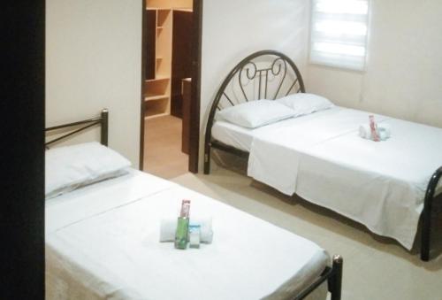 Guestroom, Skyleigh Apartelle by RedDoorz in La Paz Guestroom, Skyleigh Apartelle by RedDoorz in La Paz