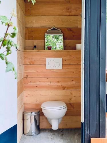 Bathroom, Tree Houses in Nederhorst Den Berg Bathroom, Tree Houses in Nederhorst Den Berg
